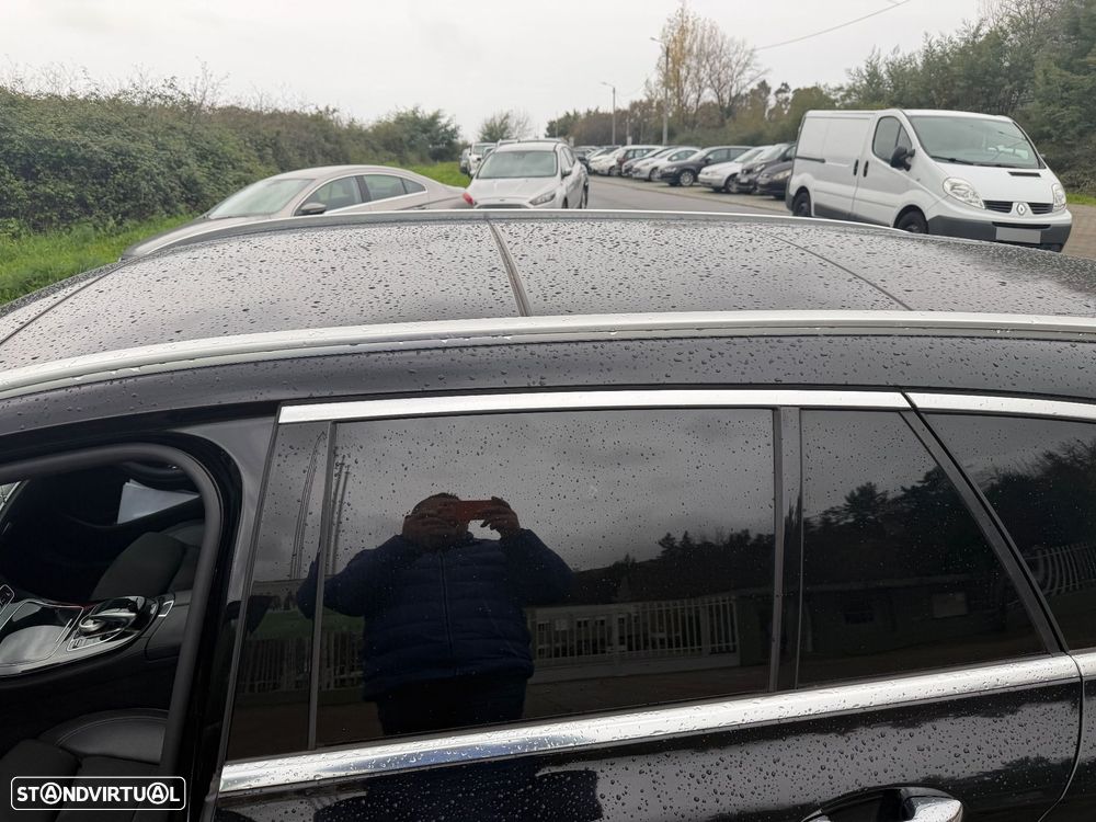 Mercedes-Benz E 300 de 9G-TRONIC AMG Line - 27