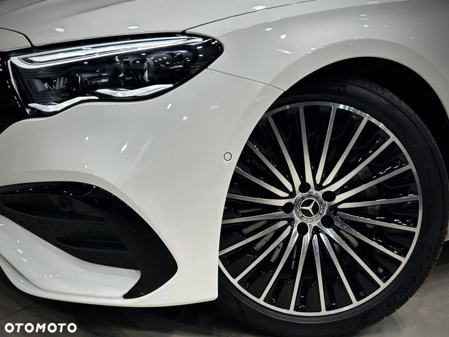 Mercedes-Benz Klasa E - 16