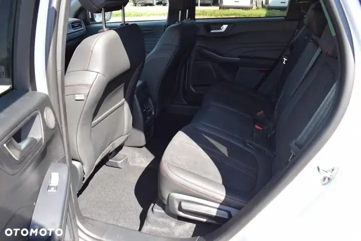 Ford Kuga - 7