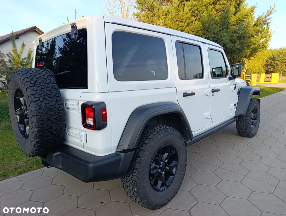 Jeep Wrangler - 4