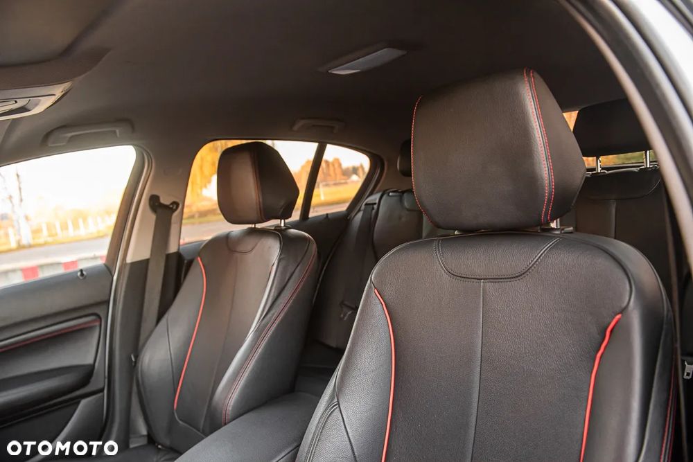 BMW Seria 1 116i Sport Line - 17