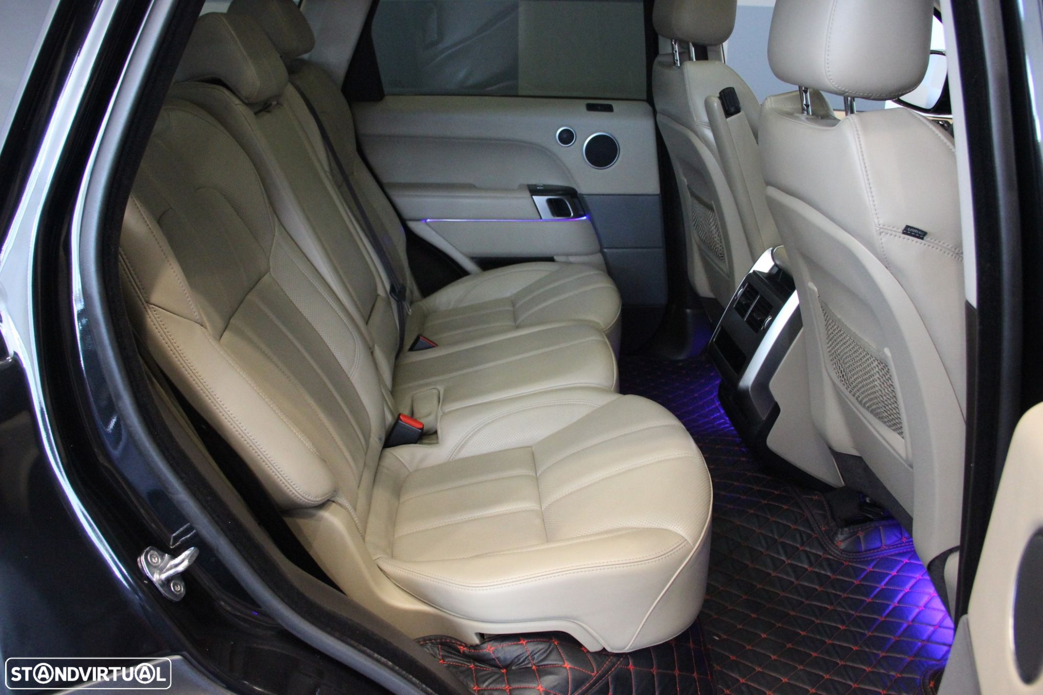 Land Rover Range Rover Sport 3.0 SDV6 HSE Dynamic - 14