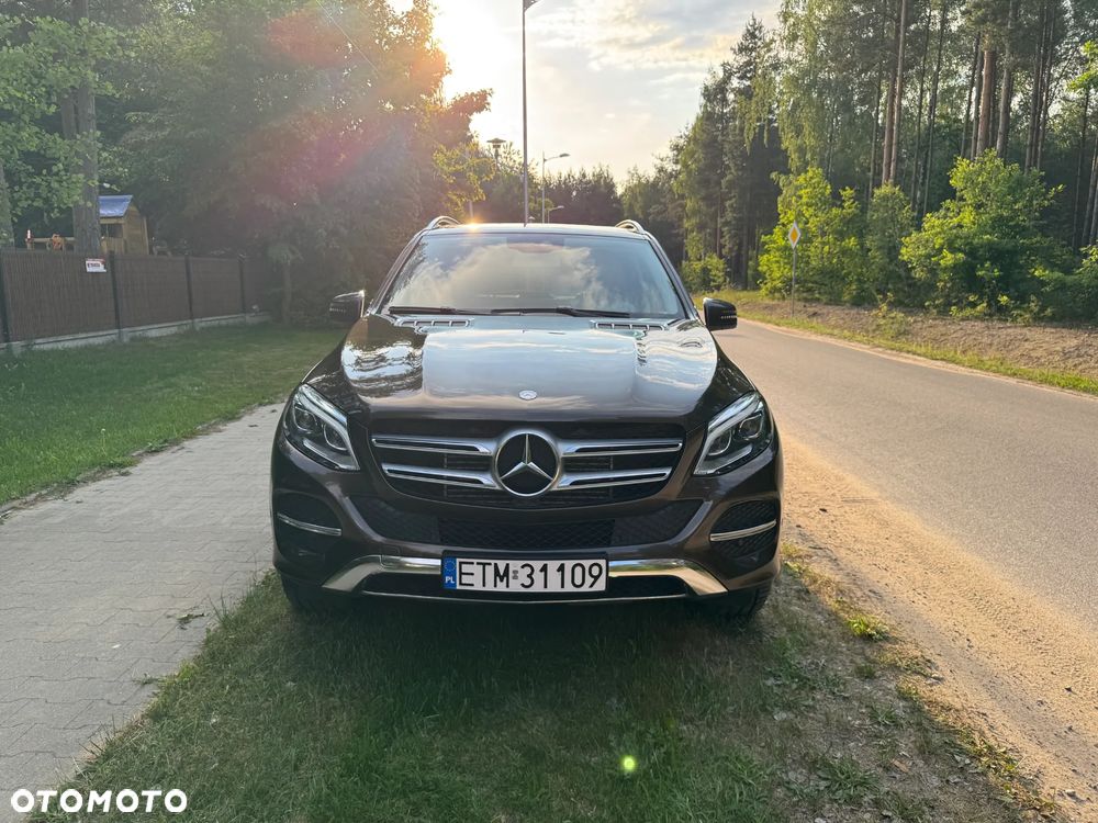Mercedes-Benz GLE 350 d 4-Matic - 3