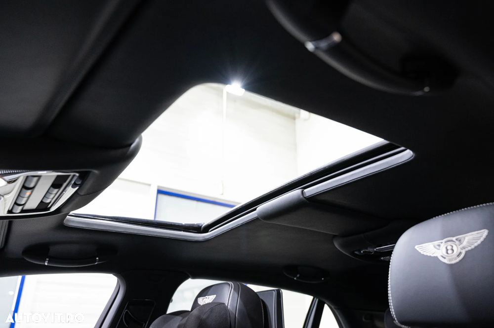 Bentley Flying Spur V8 - 8