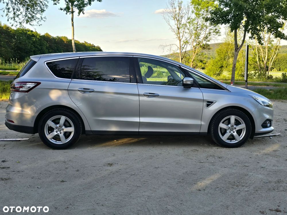 Ford S-Max 2.0 TDCi Titanium PowerShift - 8