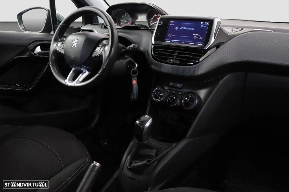 Peugeot 208 1.2 PureTech Active - 6