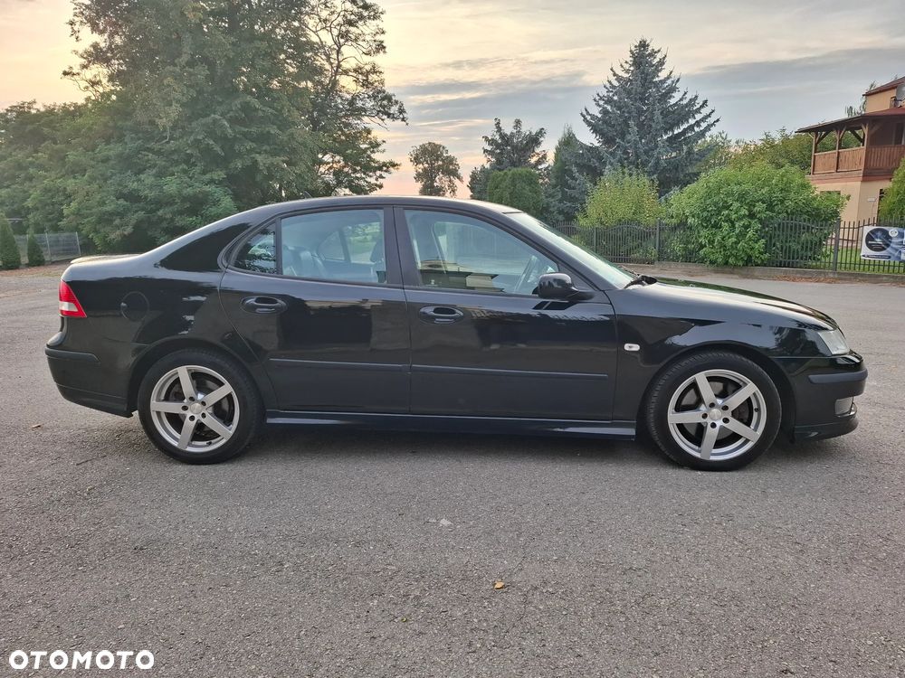 Saab 9-3 2.0 T Aero - 2