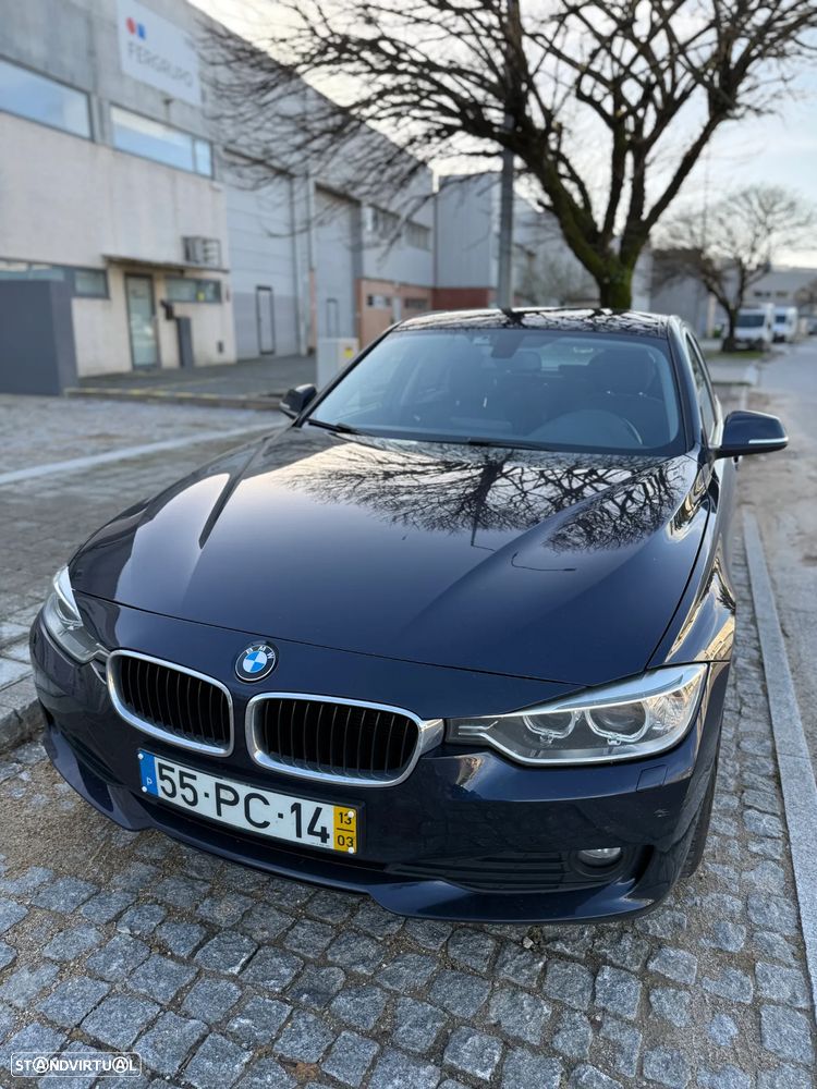 BMW 320 d EfficientDynamics Auto - 2