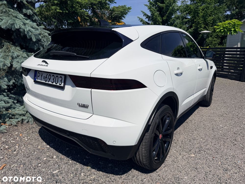 Jaguar E-Pace - 3