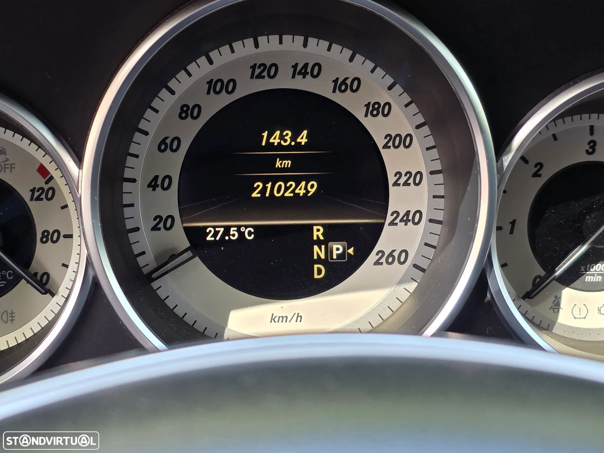Mercedes-Benz CLS 350 CDi BlueEfficiency - 12