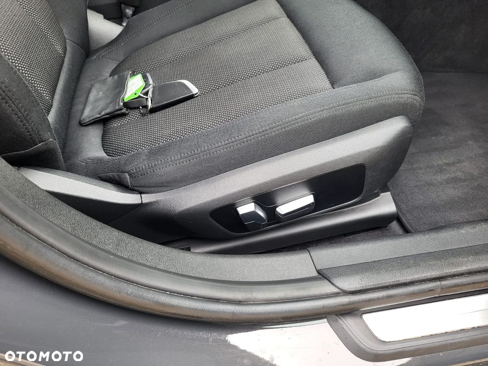 BMW Seria 3 - 14