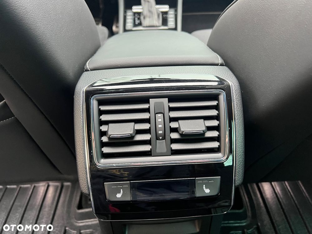 Skoda Superb 2.0 TSI 4x4 DSG Sportline - 14