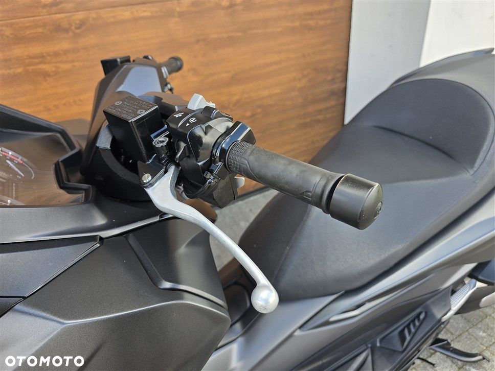 Honda NSS - 23