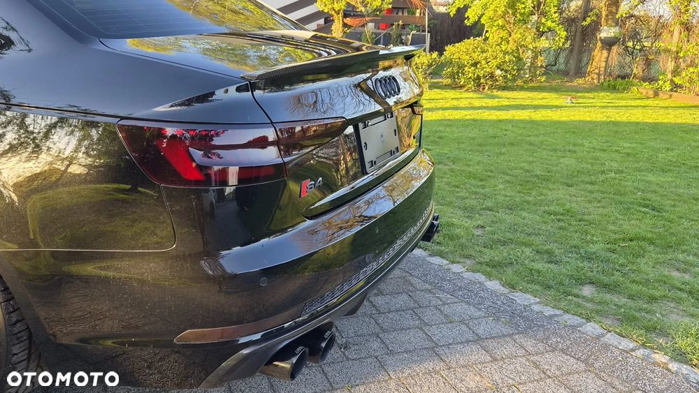 Audi S4 Limousine - 9