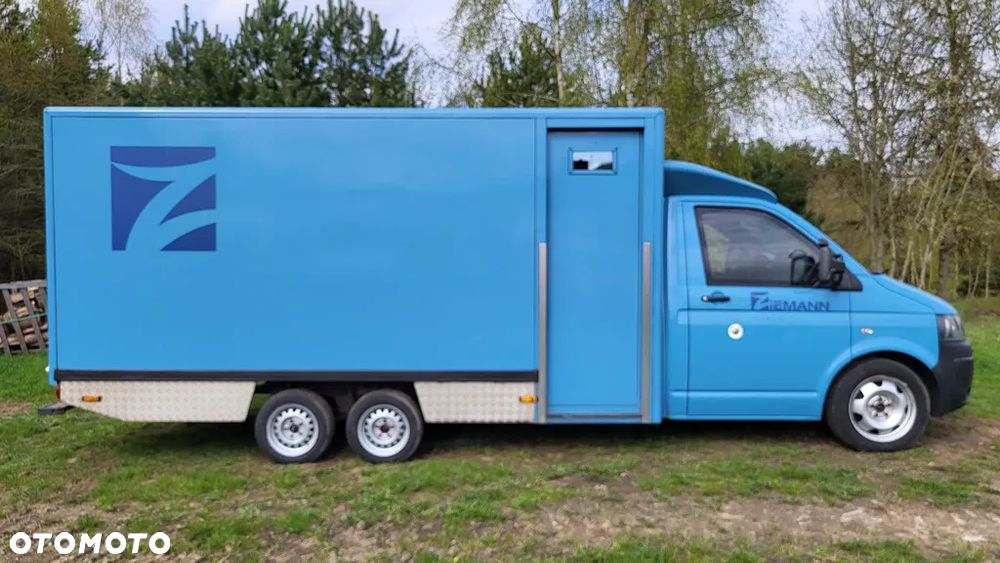 Volkswagen T5 Transporter 3 osie - 2