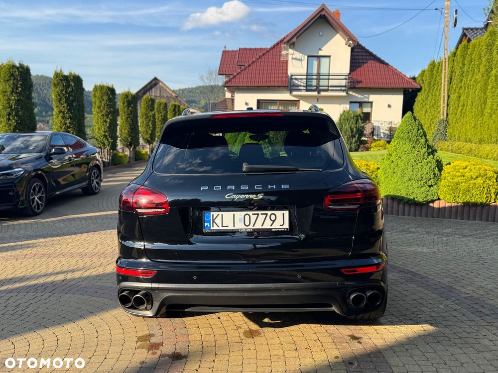 Porsche Cayenne S Platinum Edition - 6