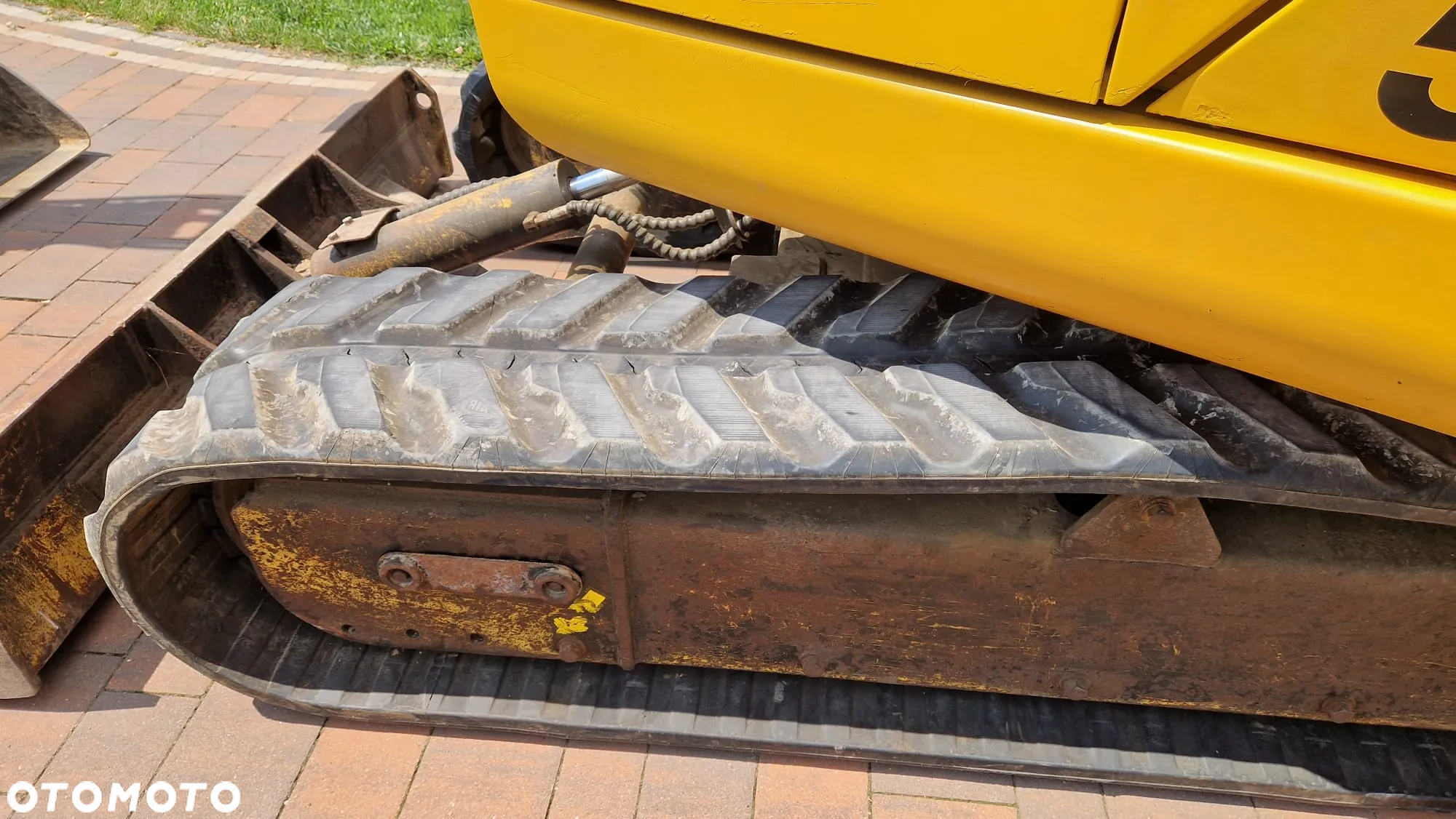 Hyundai ROBEX 55 R55 - 26