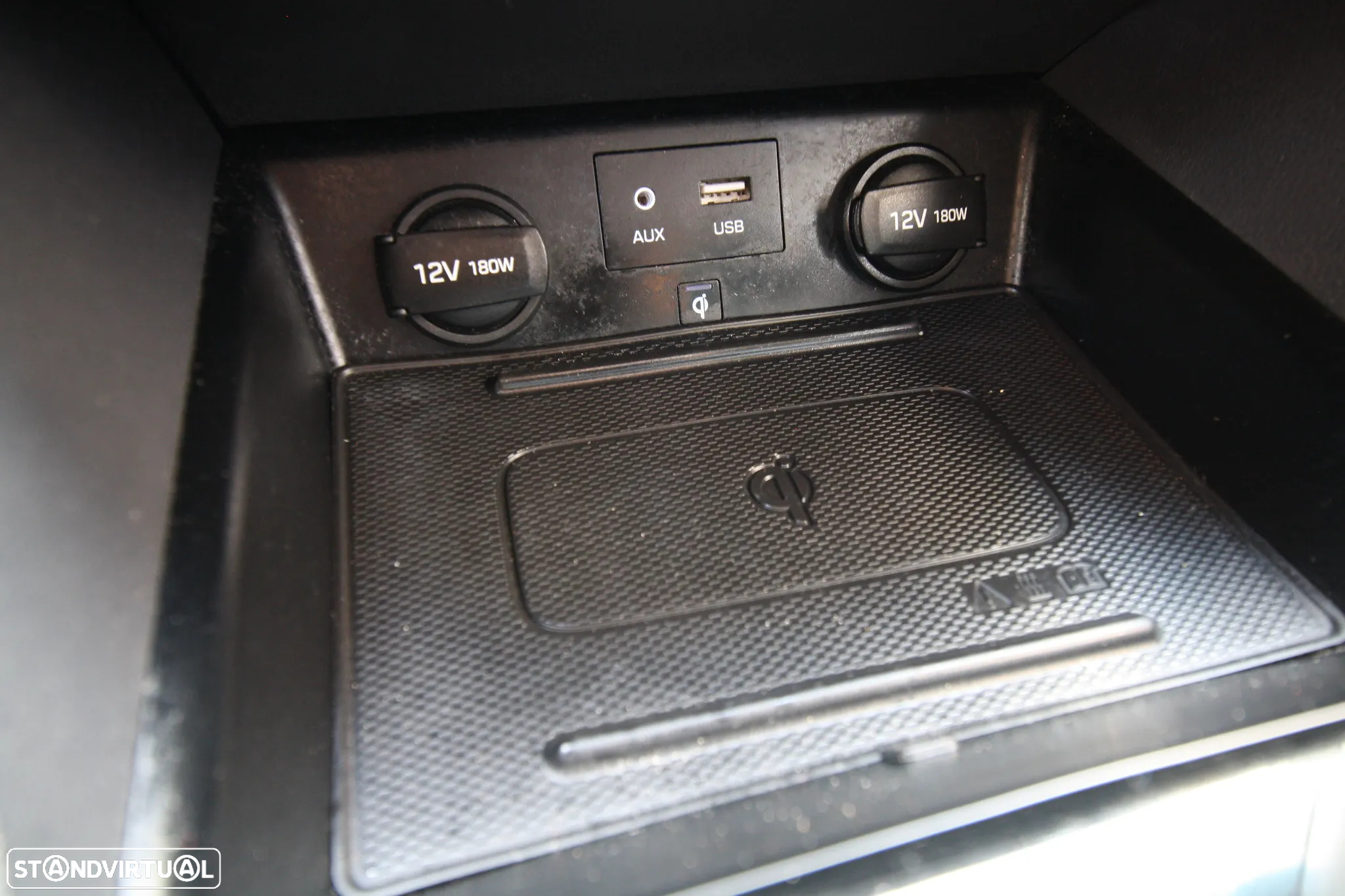 Hyundai Ioniq 1.6 GDI HEV Hybrid Tech - 41
