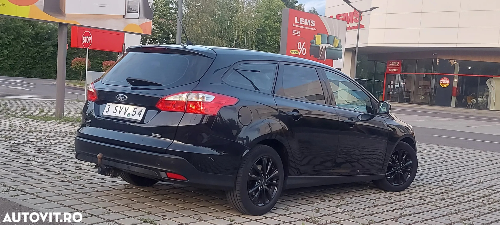 Ford Focus 1.6 TDCi ECOnetic 99g Start-Stopp-System Champions Edition - 4