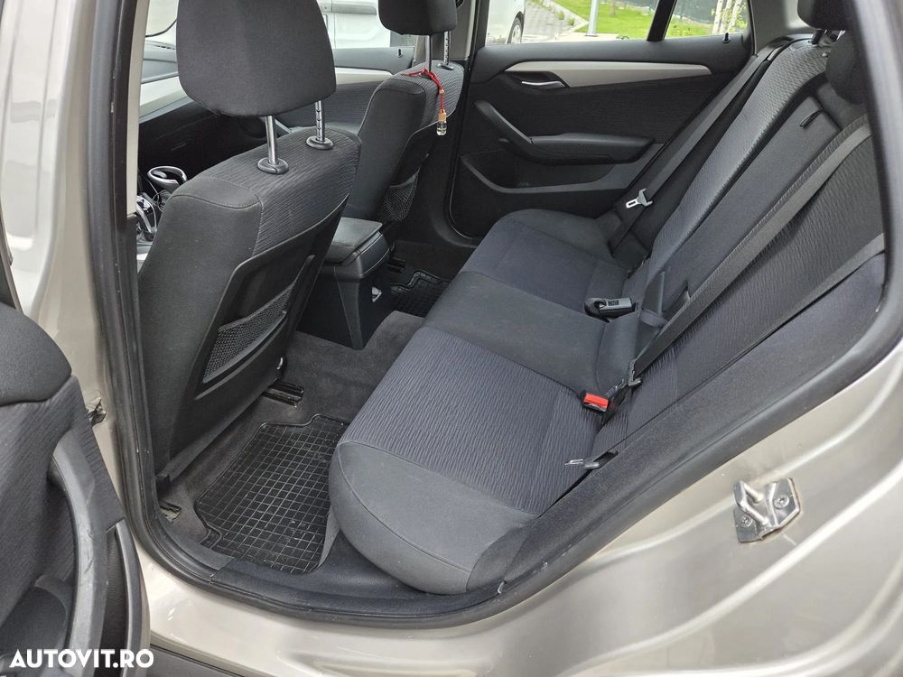 BMW X1 sDrive18d Aut. - 8