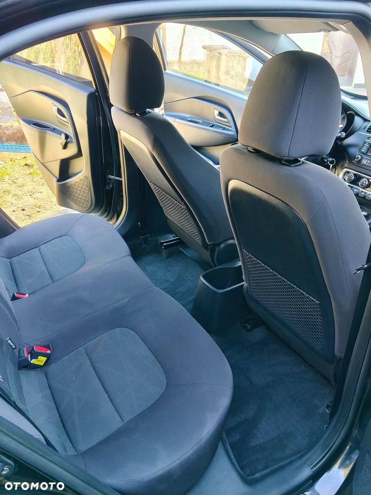 Kia Rio - 18