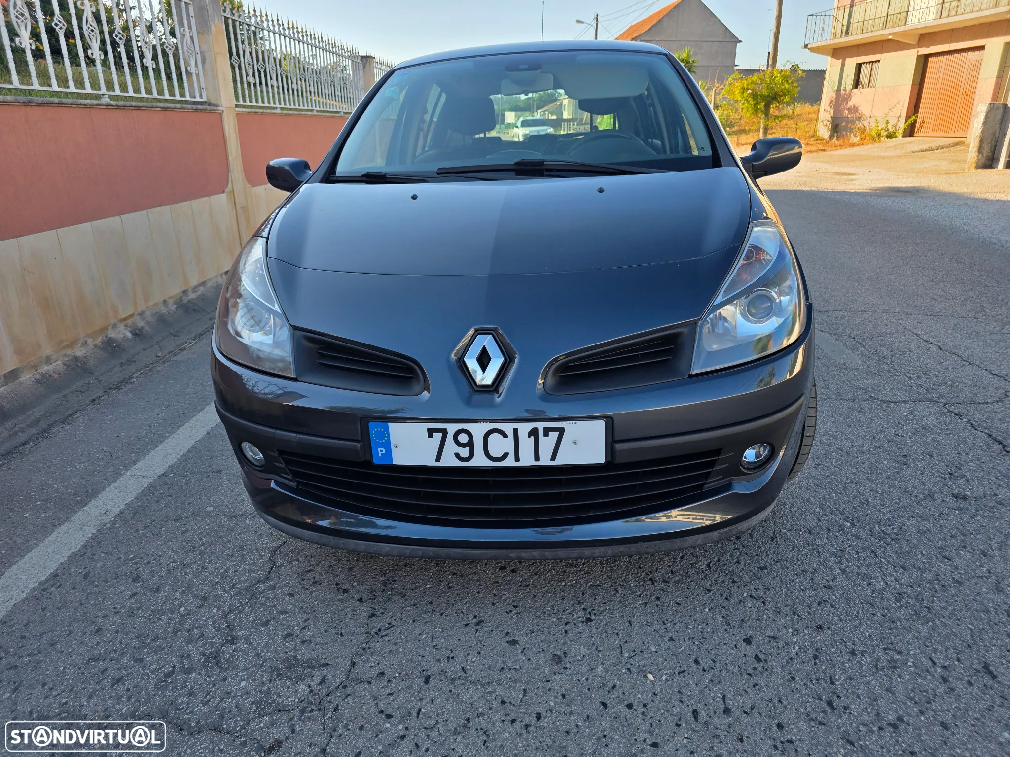 Renault Clio 1.2 16V Pack - 9