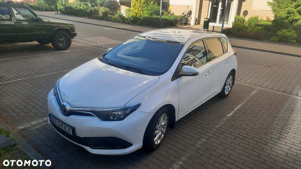 Toyota Auris 1.6 Active - 2