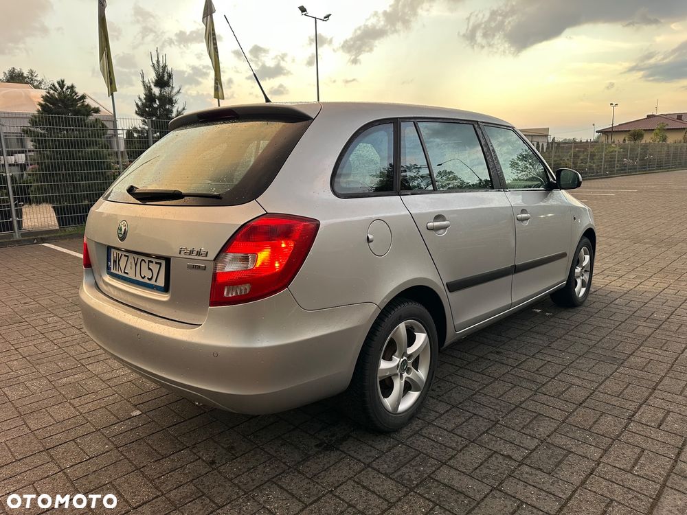 Skoda Fabia 1.6 TDI DPF Comfort - 4