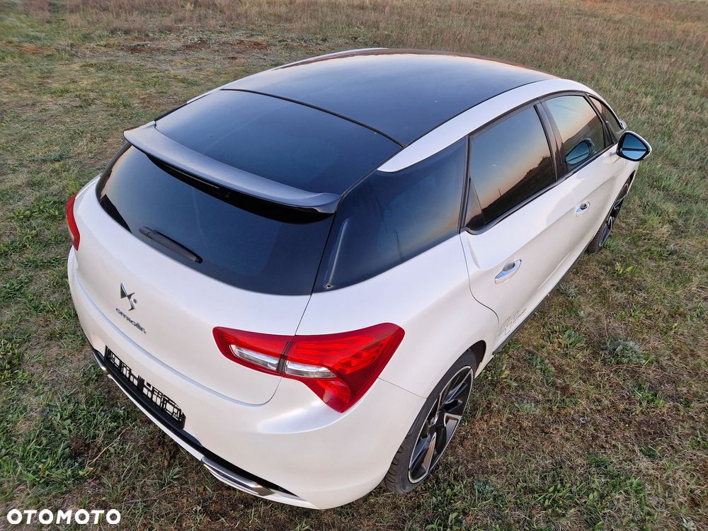Citroën DS5 THP 200 SportChic - 8