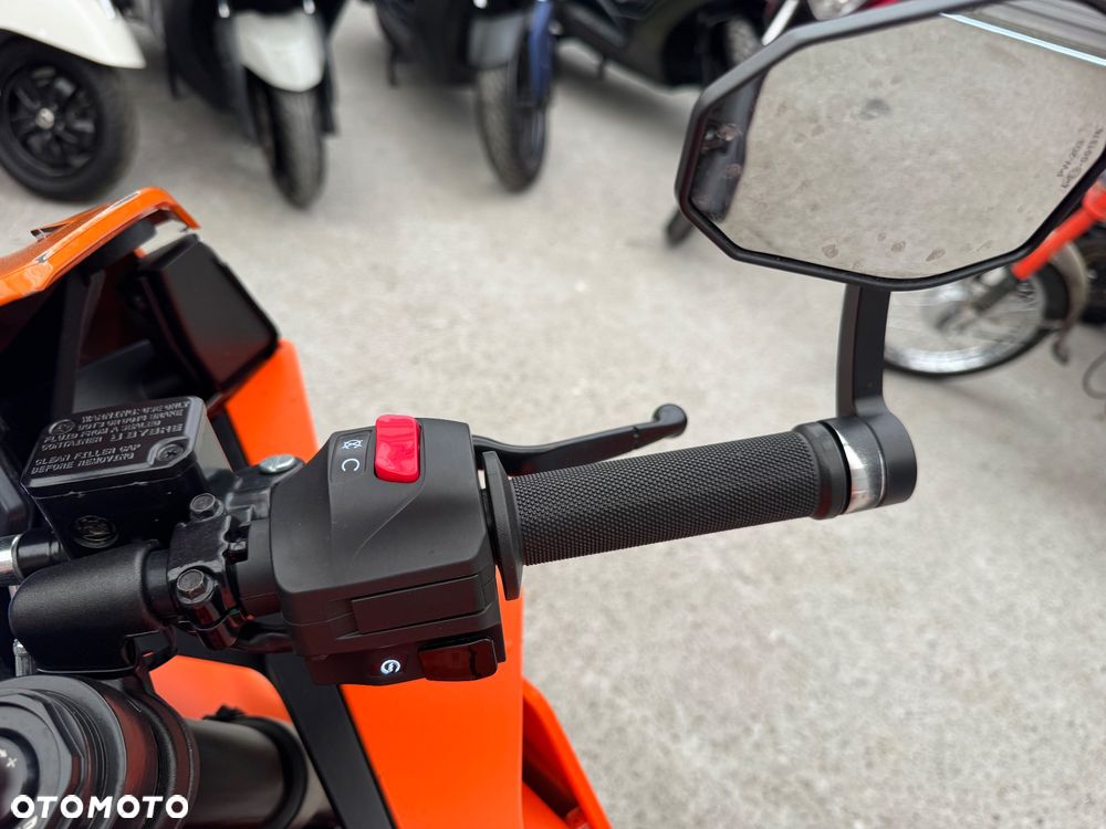 KTM RC 390 - 21