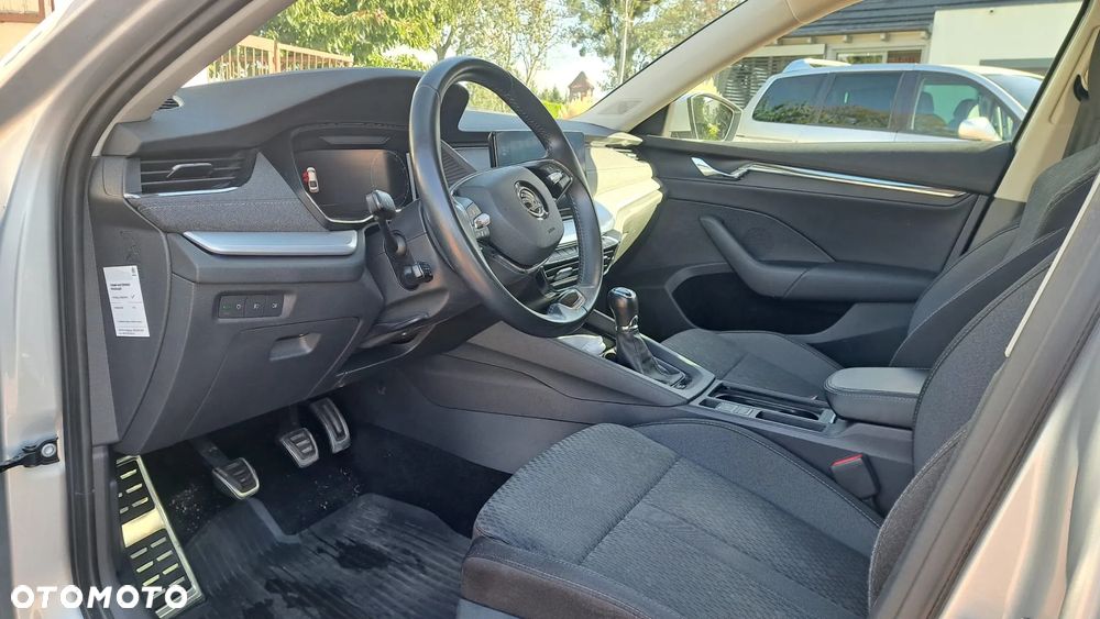 Skoda Octavia 1.5 TSI ACT Style - 6