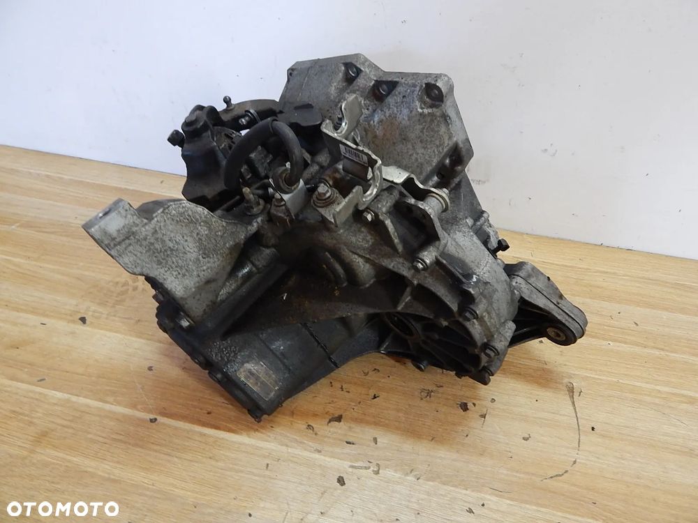 Skrzynia biegów 1.6 TDCi 6 biegów Ford Focus MK3 Mondeo c-max 10-18 Łuków części - 2