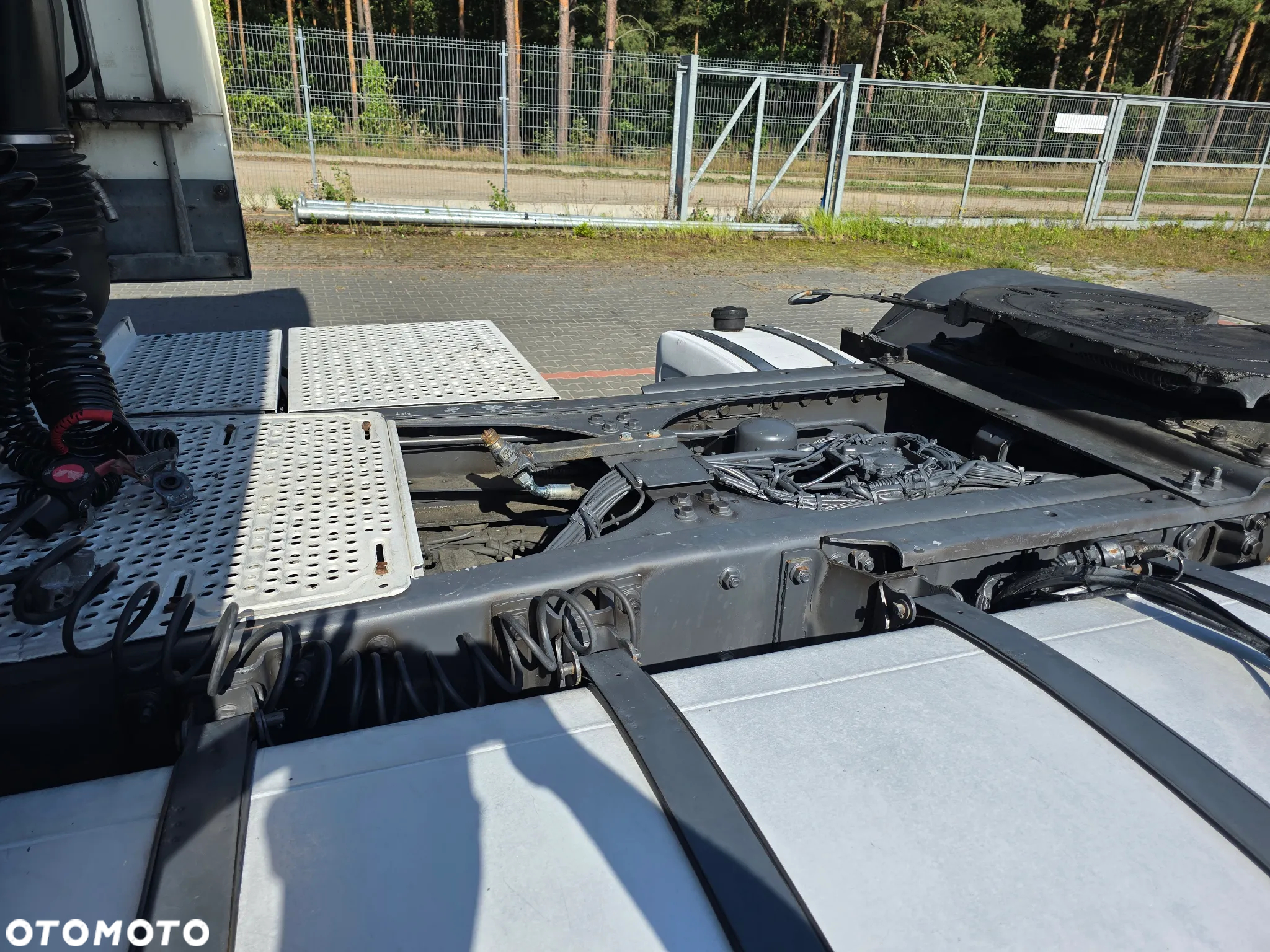 DAF XF 105 460 * MANUAL* 2011 * STANDARD * SUPER SPACE CAB Hydraulika - 11