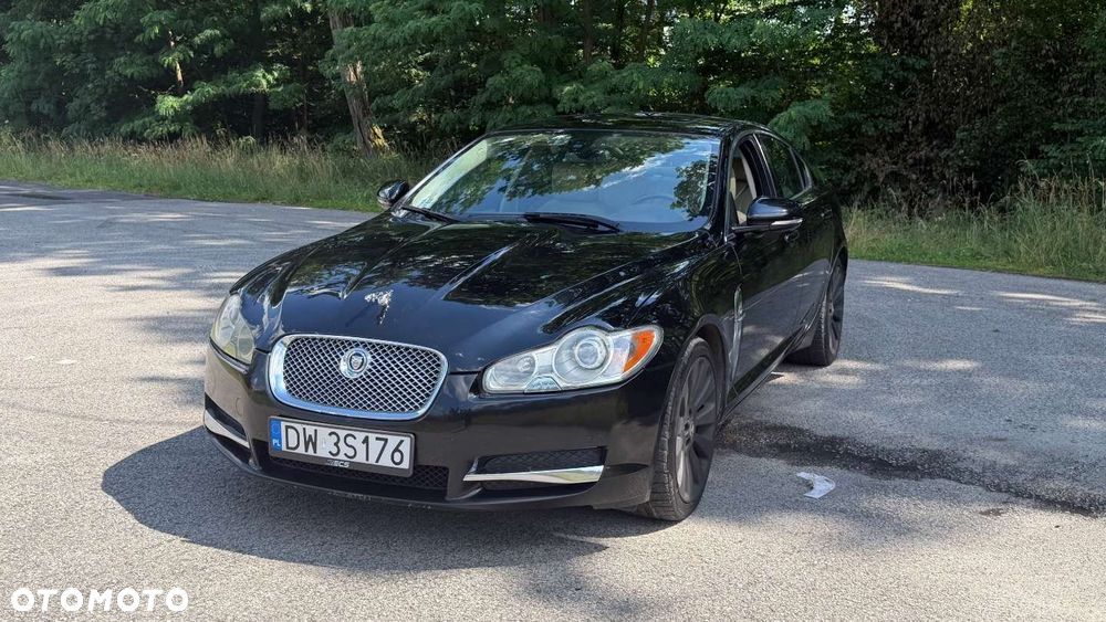 Jaguar XF 5.0 V8 Premium Luxury - 4