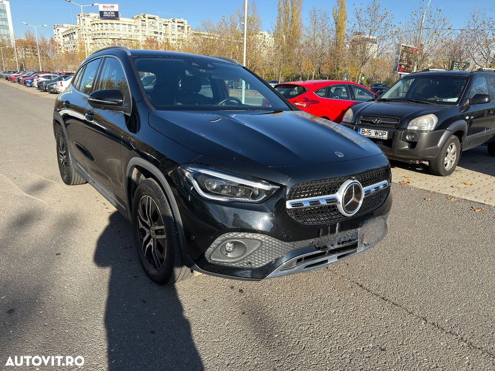 Mercedes-Benz GLA 200 7G-DCT Progressive - 34