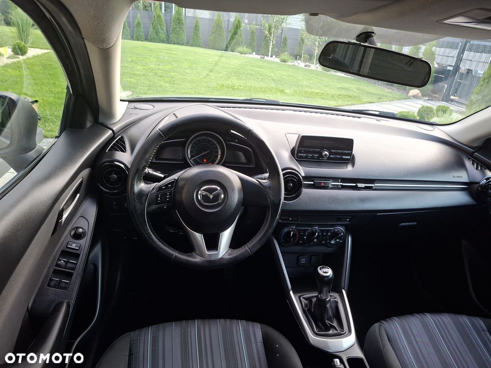 Mazda 2 - 7