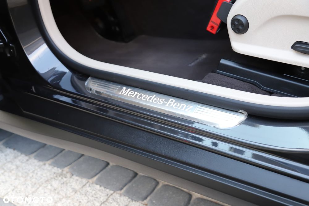 Mercedes-Benz GLC 200 4Matic 9G-TRONIC AMG Line Plus - 15