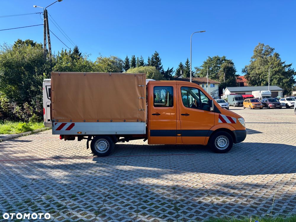Mercedes-Benz Sprinter - 4