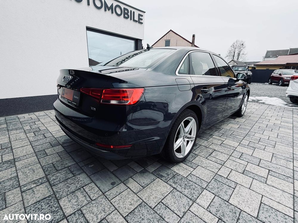 Audi A4 2.0 TDI S tronic Sport - 5