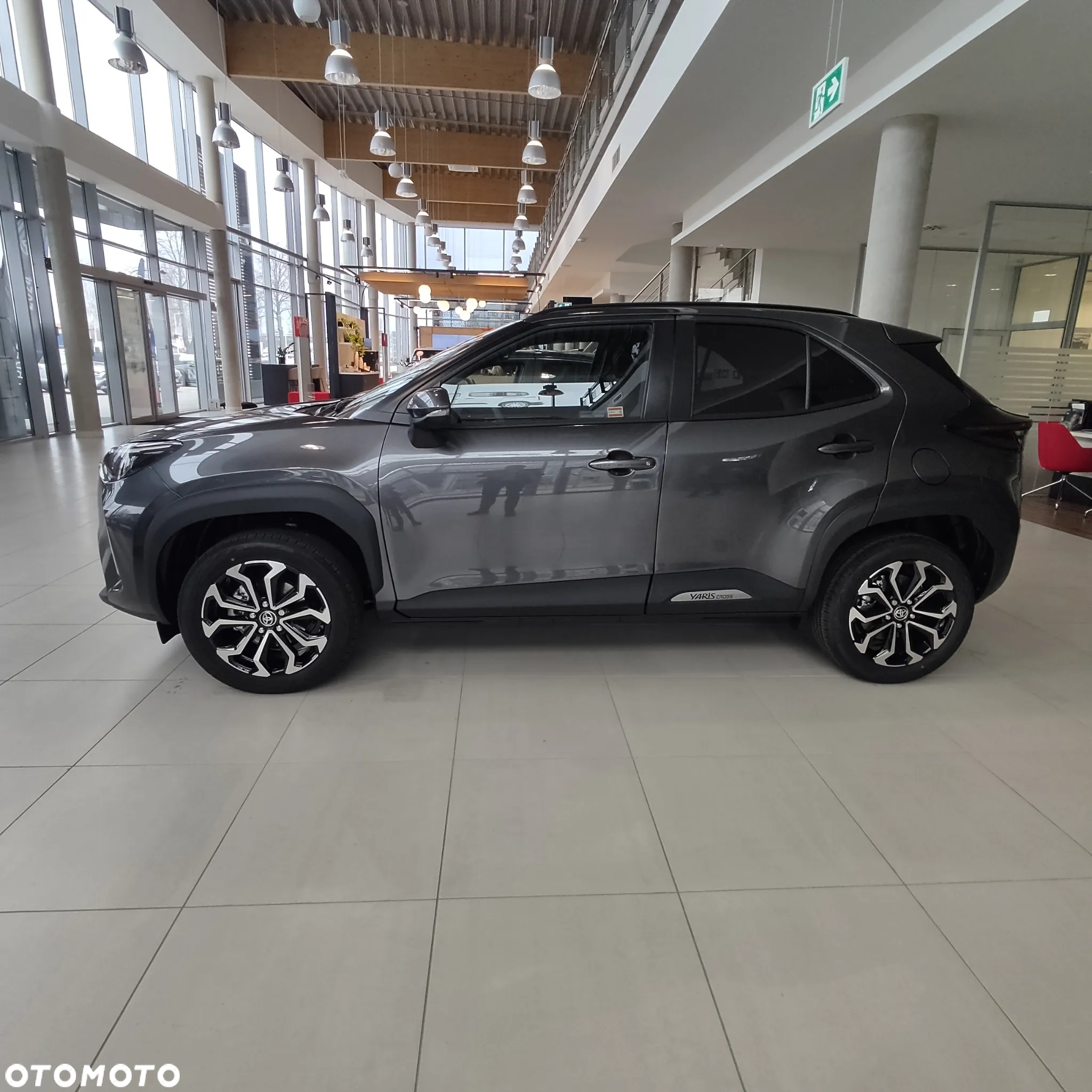 Toyota Yaris Cross Hybrid 1.5 Style - 2