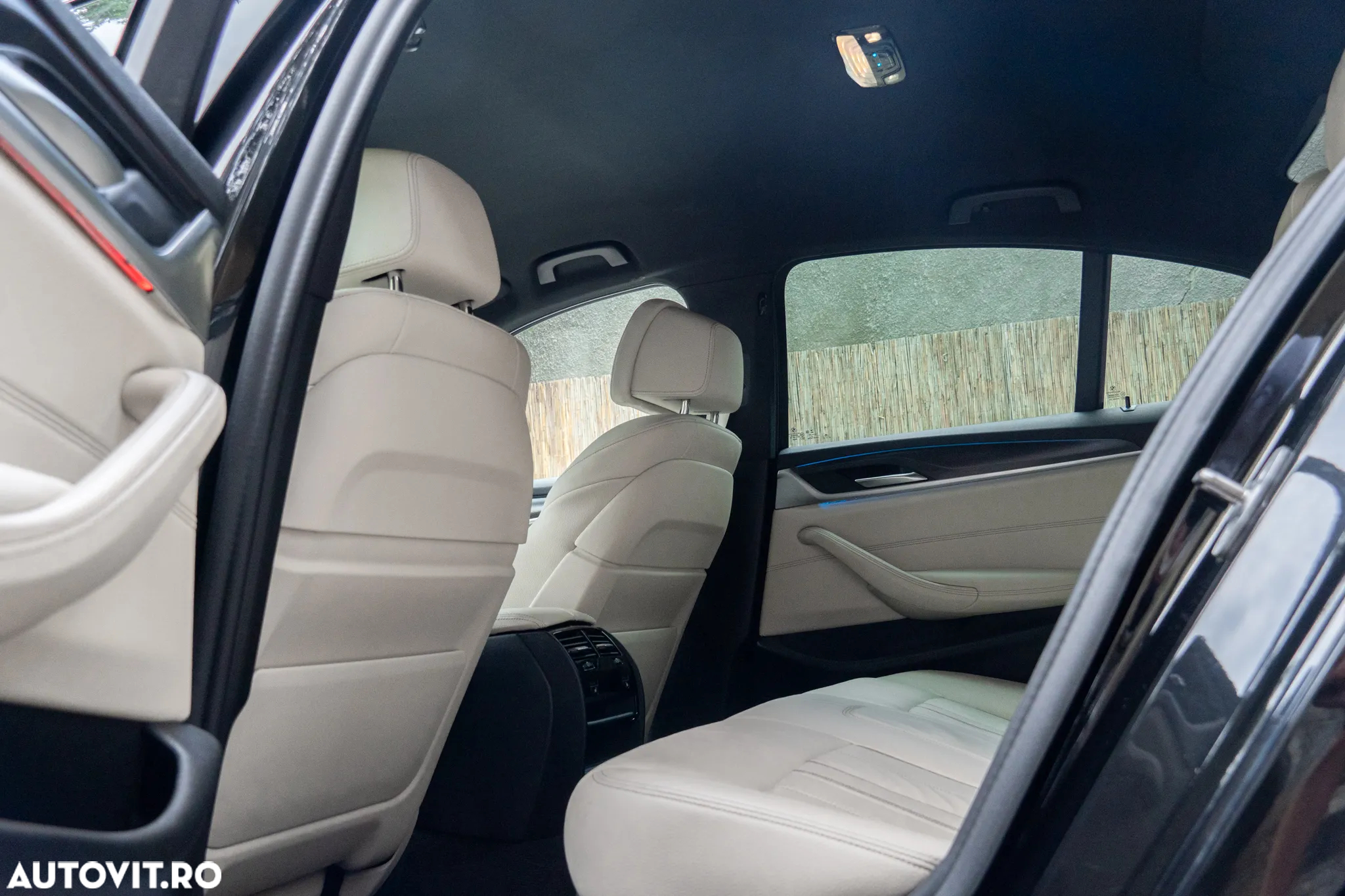 BMW Seria 5 530e xDrive AT PHEV - 16