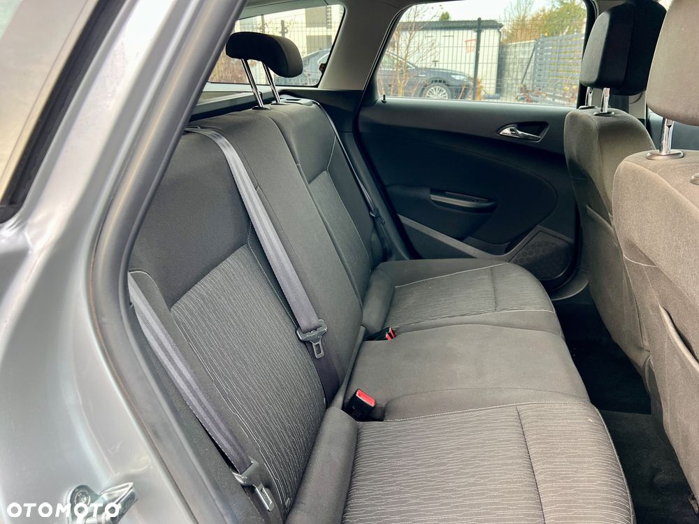 Opel Astra 1.4 Turbo Active - 25