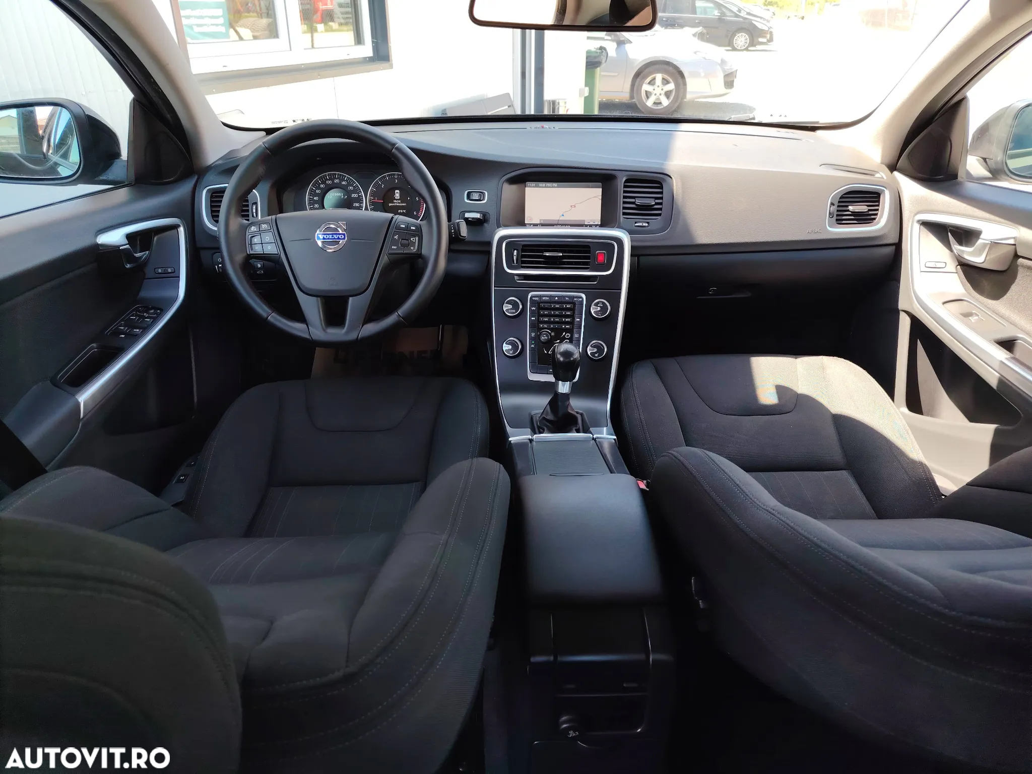 Volvo S60 D2 Start-Stop ECO Momentum - 9