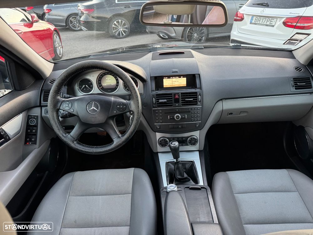 Mercedes-Benz C 220 Station CDI DPF Avantgarde - 14