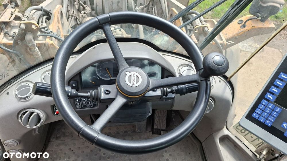 Volvo L 70 H 4X4 - 13