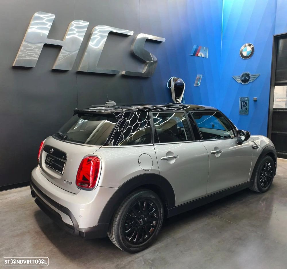 MINI 5 Portas Cooper Camden Edition Auto - 25