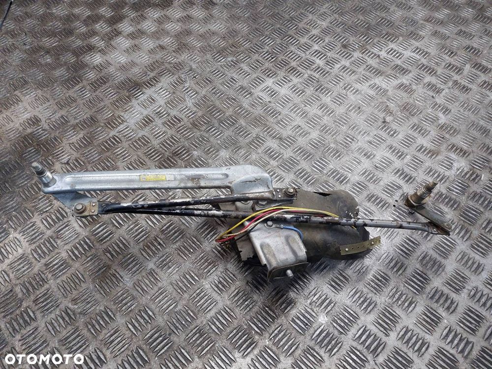 MECHANIZM WYCIERACZEK + SILNICZEK PRZÓD SKODA 105 S I 443122083091 - 1