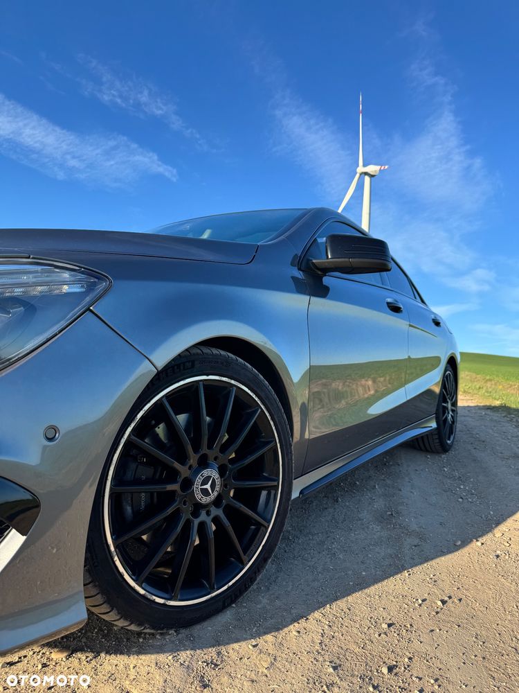 Mercedes-Benz CLA 220 d 7G-DCT AMG Line - 5