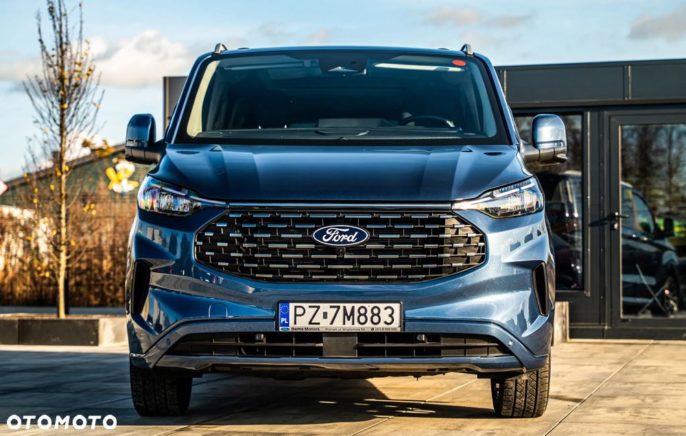 Ford Tourneo Custom - 7