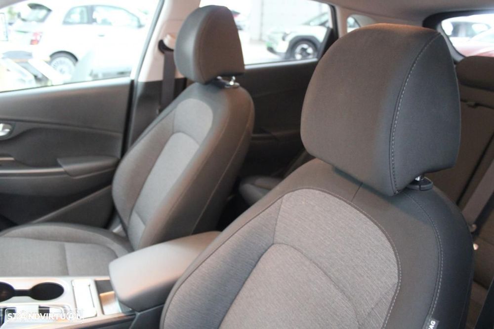 Hyundai Kauai 39 kWh Premium - 11